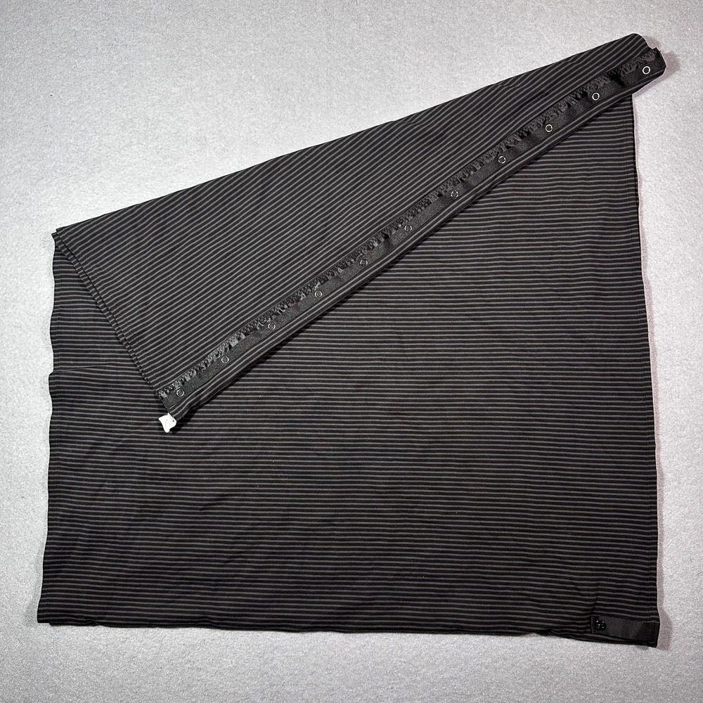Lululemon Scarf Womens One Size Black Striped Vinyasa Rectangle Snap Wrap